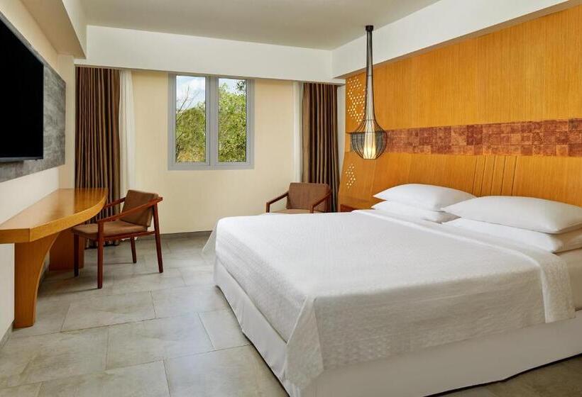 اتاق استاندارد با تخت بزرگ, Four Points By Sheraton Bali, Ungasan