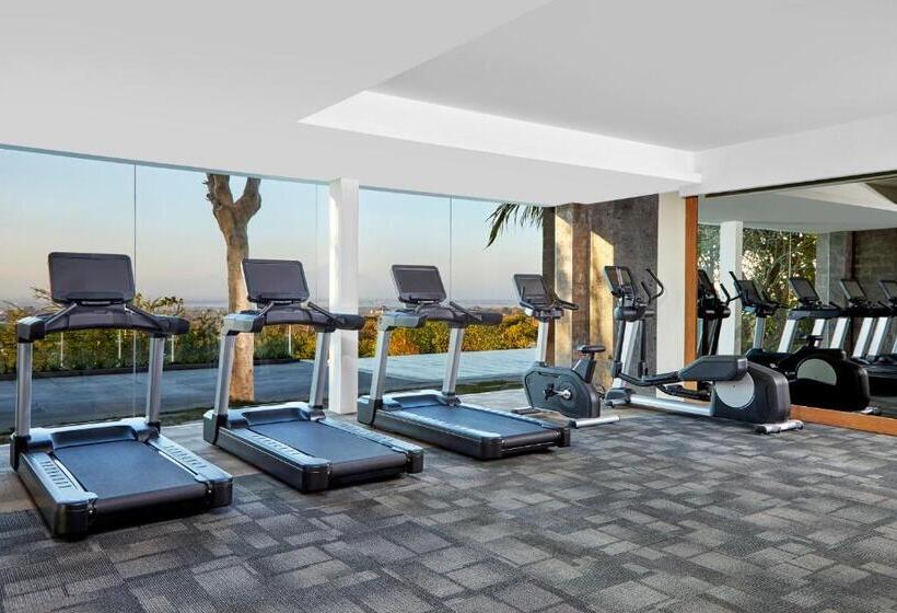 Büyük Çift Kişilik Yataklı Standart Oda, Four Points By Sheraton Bali, Ungasan