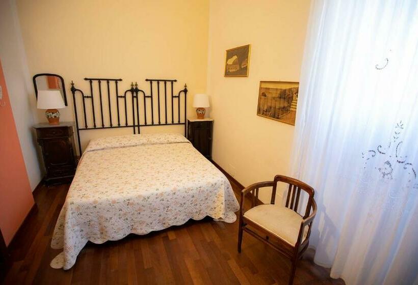 스탠다드 룸, Il Castello Di San Sergio