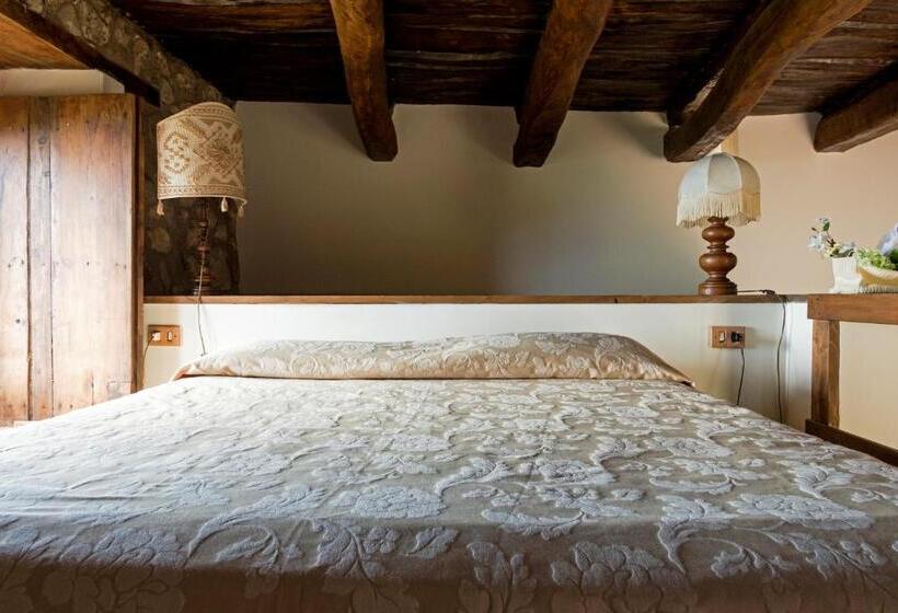 اتاق استاندارد چهار تخته, Il Castello Di San Sergio