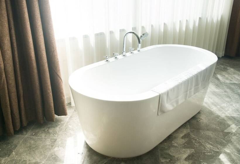 스위트, James Joyce Coffetel Tianhebei