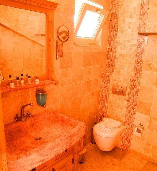 Deluxe Room, Kemerlihan Deluxe