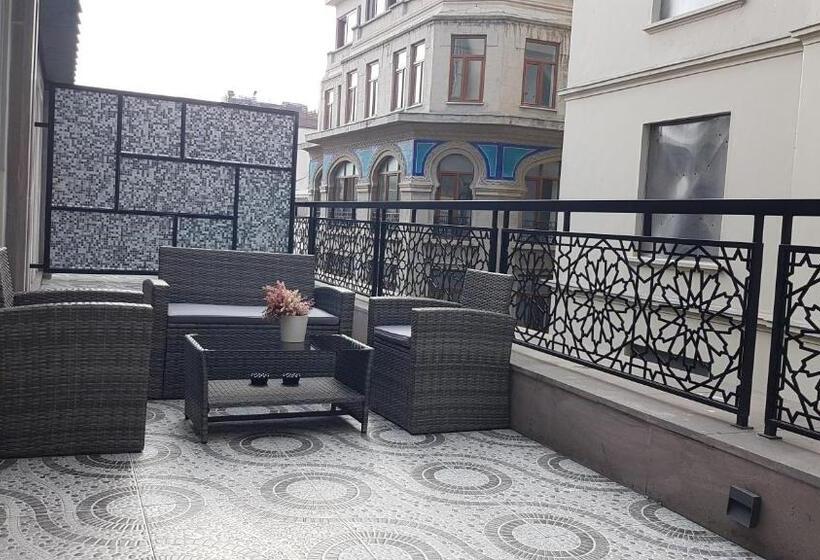 발코니가 있는 스위트, Manesol Boutique Galata