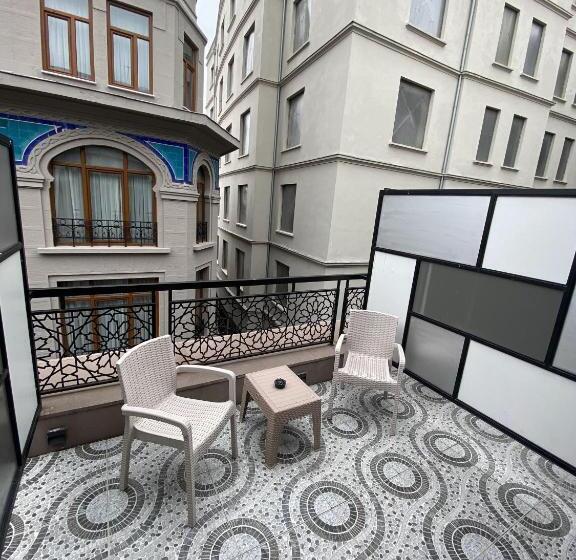 Номер Стандарт с Балконом, Manesol Boutique Galata