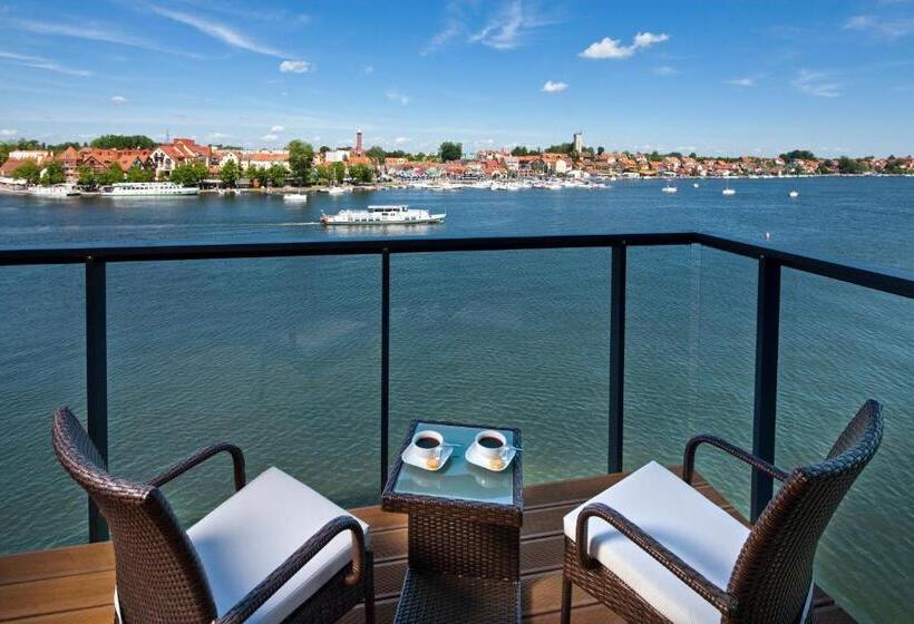 1 Bedroom Apartment Lake View, Mikołajki Leisure & Spa   Destigo Hotels