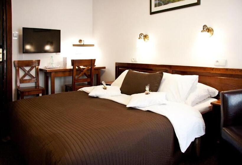 اتاق استاندارد, Pod Orłem