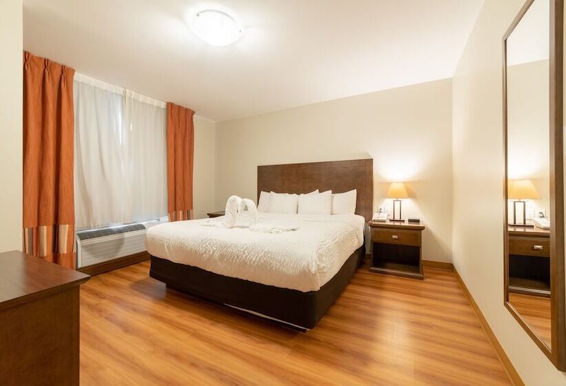 جناح, Quality Inn & Suites