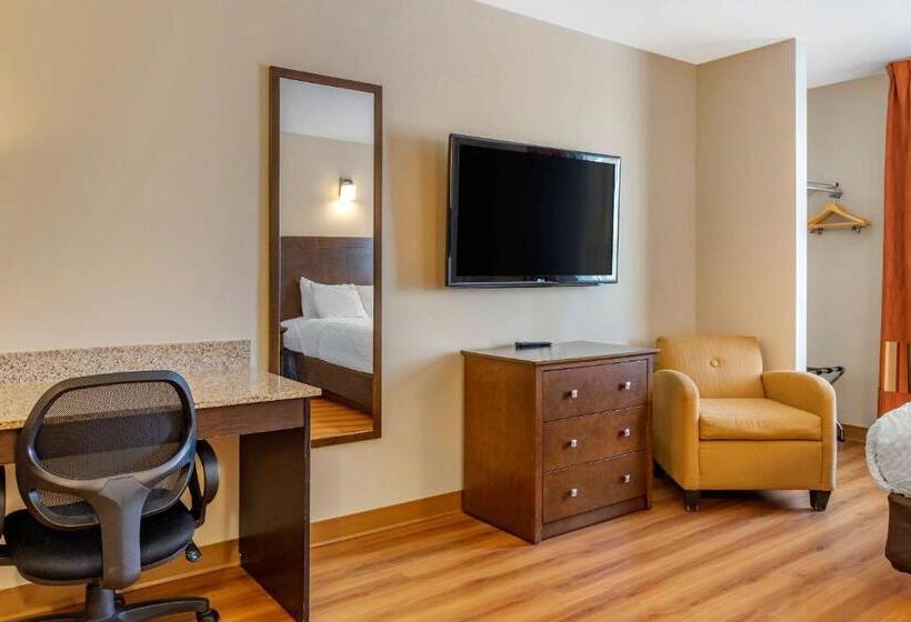 جناح, Quality Inn & Suites