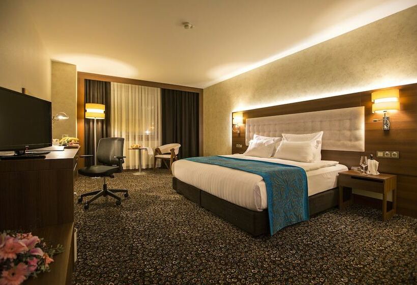 اتاق استاندارد, Teymur Continental