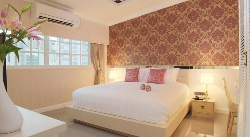 スタンダードルーム, The Raya Surawong Bangkok