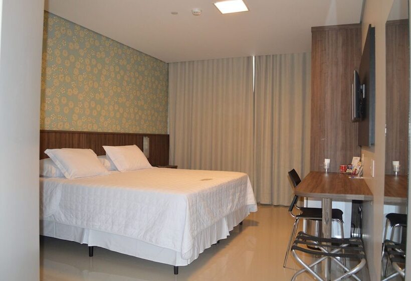 豪华房间, Ucayali