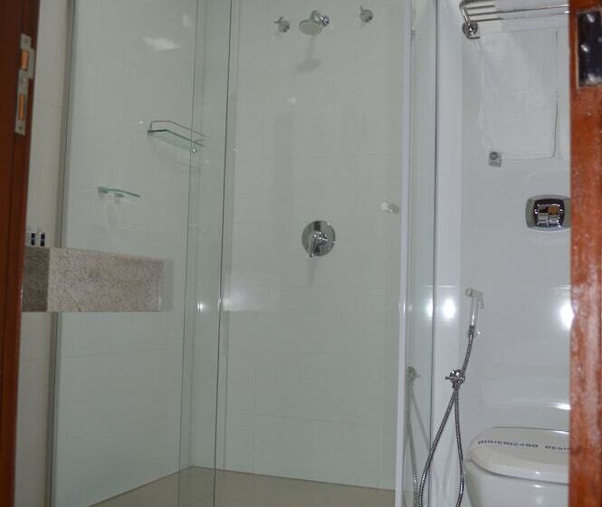 豪华房间, Ucayali