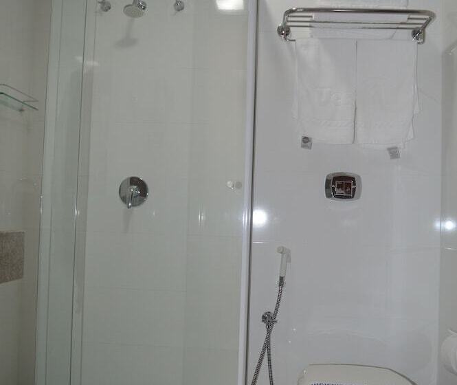 豪华房间, Ucayali