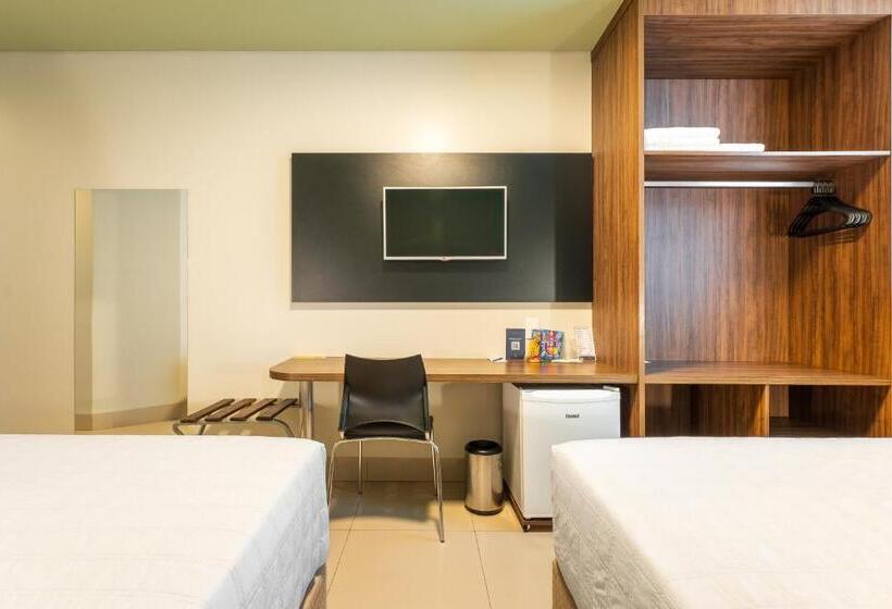 四人豪华间, Ucayali