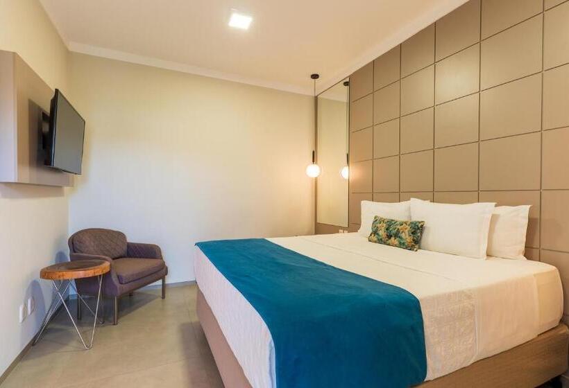 高级套房, Ucayali