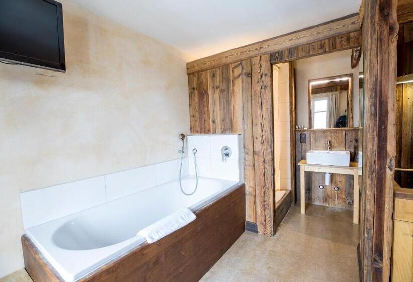 小型套房, Wetterhorn