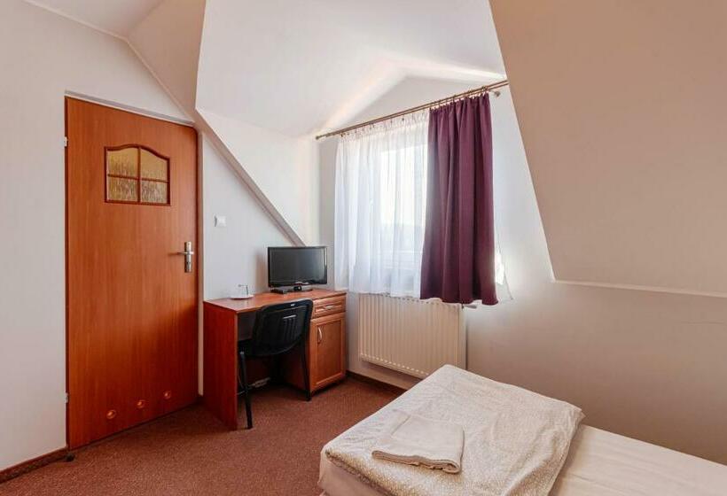 スタンダードシングルルーム, Zajazd Bachus