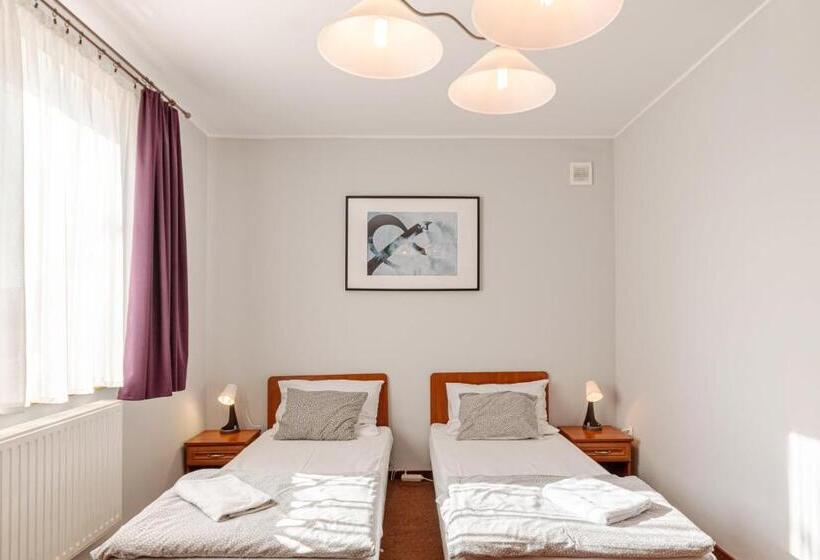 スタンダードルーム, Zajazd Bachus