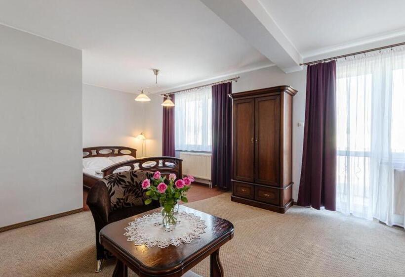 スタンダードルーム, Zajazd Bachus