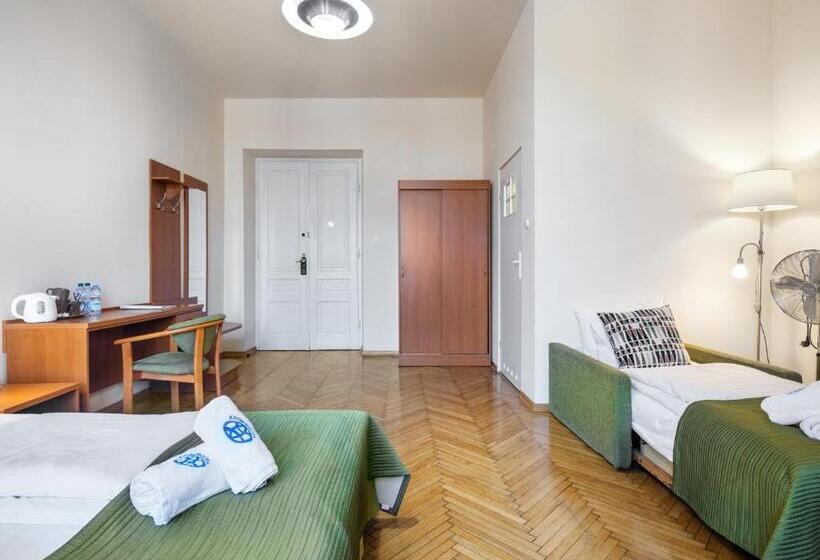 Standard Kolmen Hengen Huone, Kosmopolita Rooms