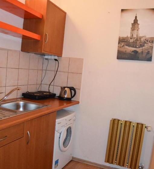 Standard-studio, Kosmopolita Rooms