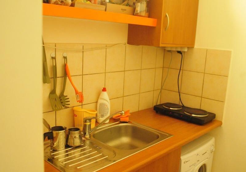 Standard-studio, Kosmopolita Rooms
