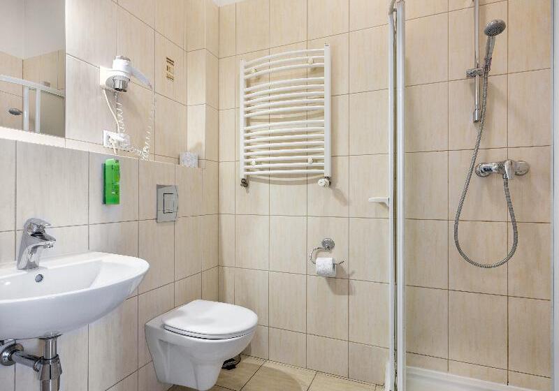 Standard Kolmen Hengen Huone, Kosmopolita Rooms