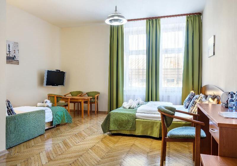 Standard Kolmen Hengen Huone, Kosmopolita Rooms