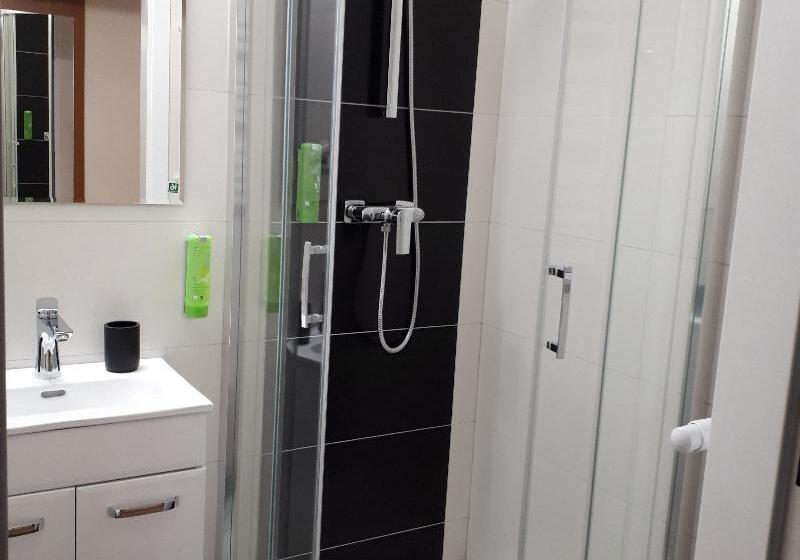 Номер Стандарт, Kosmopolita Rooms