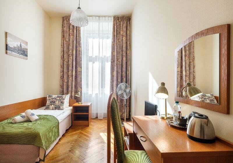 Номер Стандарт Индивидуальный, Kosmopolita Rooms