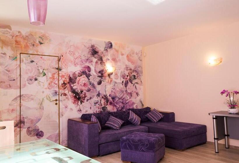 شقة غرفة واحدة, Aquaria Holiday Apartments