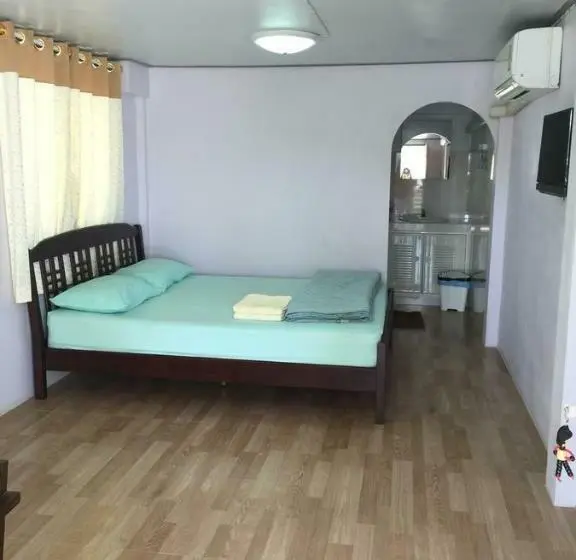 Standard-huone, Baan Songsri
