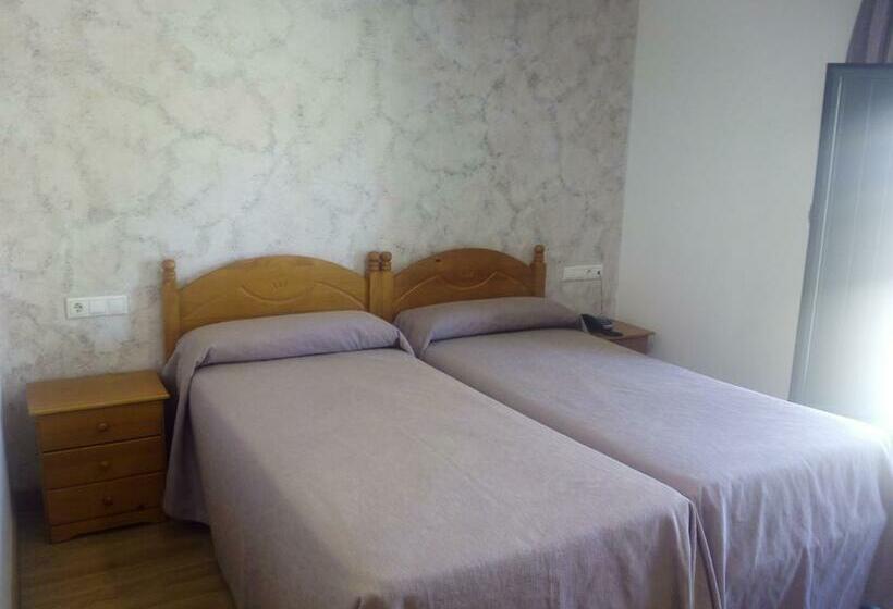 スタンダードルーム, Hostal Plaza Mayor De Almazán