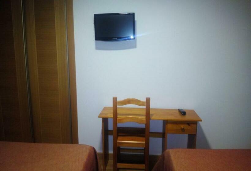 スタンダードルーム, Hostal Plaza Mayor De Almazán