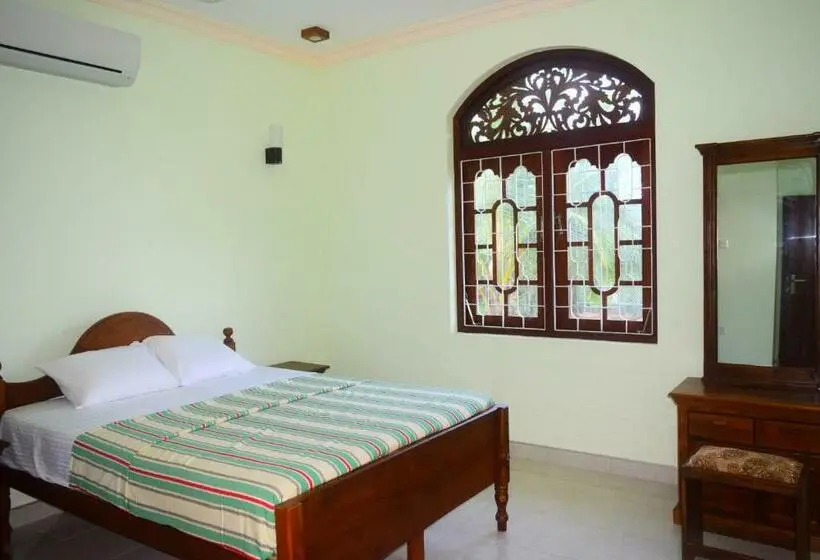 اتاق استاندارد با چشم‌انداز دریا, Sri Lagoon Villa