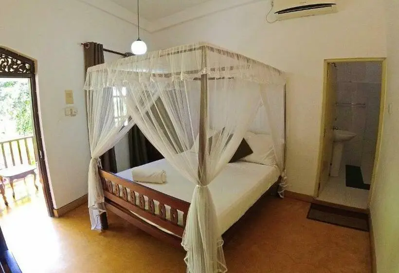 اتاق استاندارد با بالکن, Fort Dew Guest House