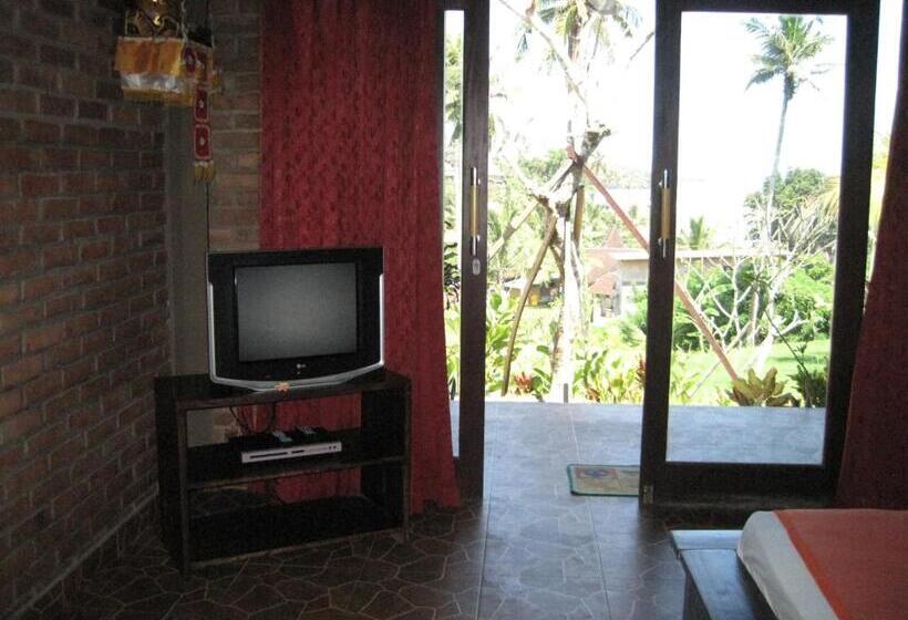 חדר סופריור לשלושה עם נוף לים, Gubug Balian Beach Bungalow