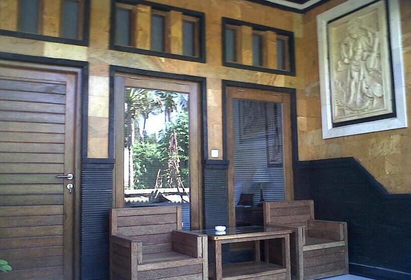 标准间, Kubu Nusa