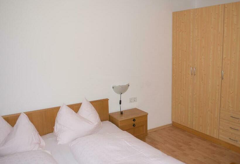 발코니가 있는 2 베드룸 아파트, Pension Pichler