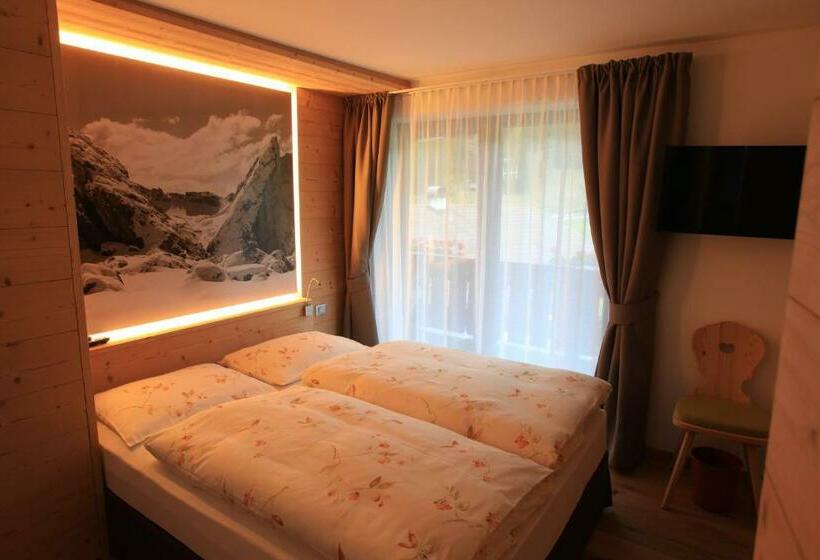 اتاق استاندارد, Garni Tramans