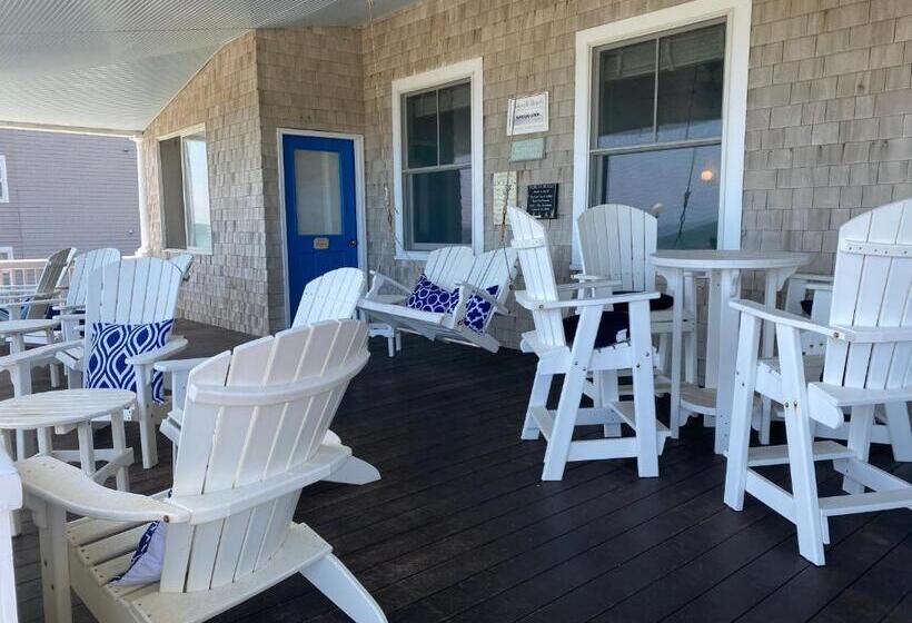 جناح, Inkwell Beach Cottage