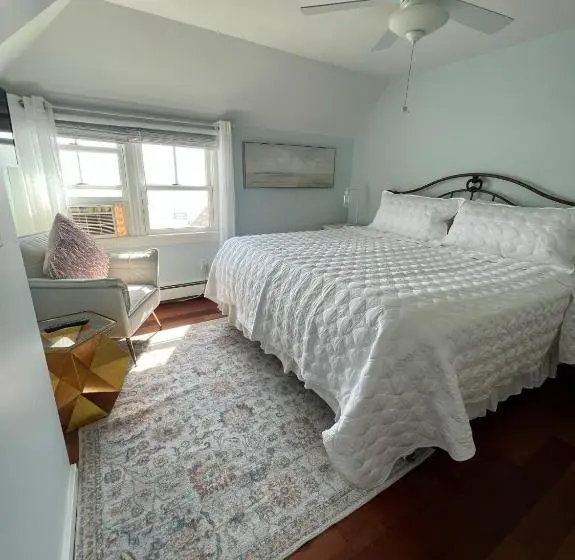 オーシャンビューデラックスルーム, Inkwell Beach Cottage