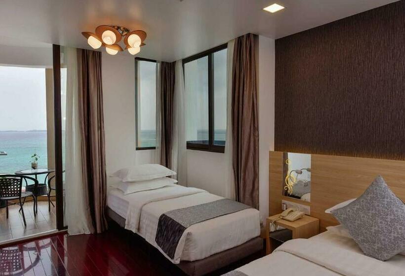 اتاق لوکس با چشم‌انداز, Arena Beach