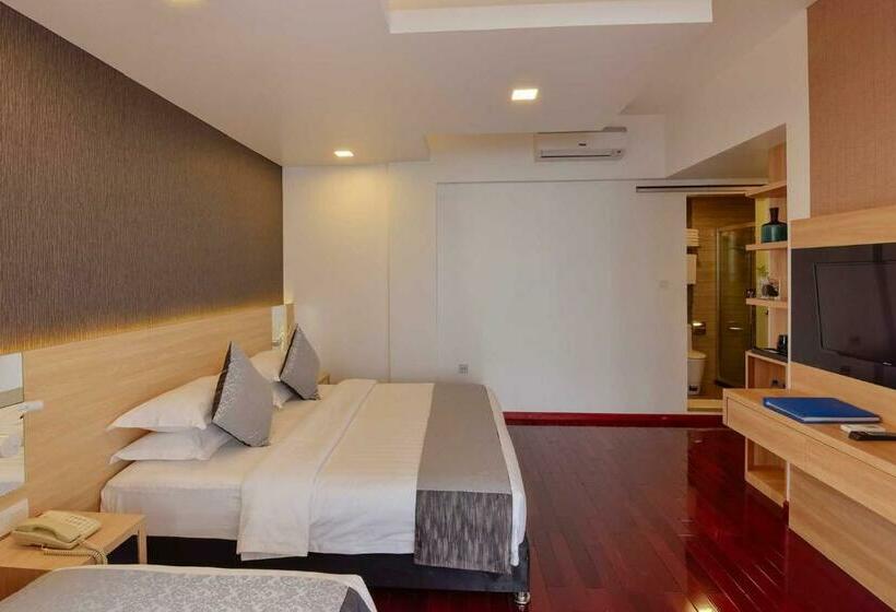 اتاق لوکس با چشمانداز, Arena Beach