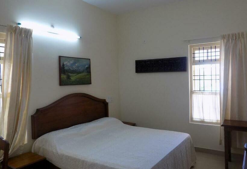 高级大房间, Safire Residency