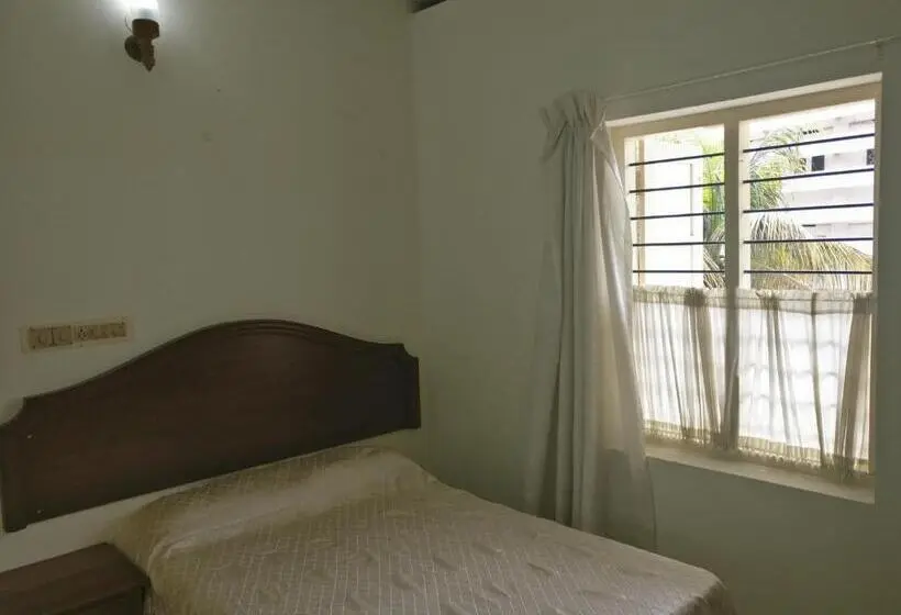 Basic-huone, Safire Residency