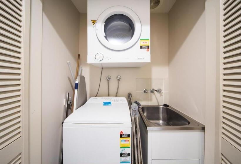 침실 2개 바다 전망 아파트, Portside Whitsunday Luxury Holiday Apartments