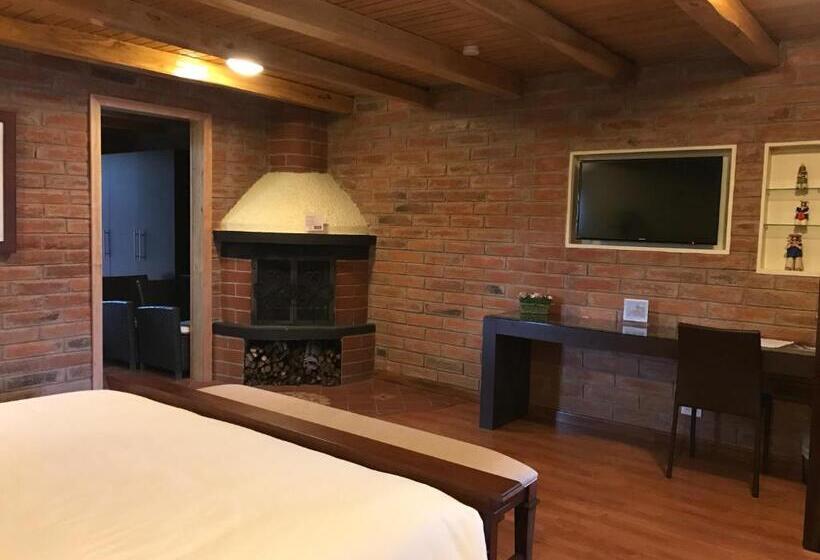 デラックススイート, Puertolago Country Inn & Resort