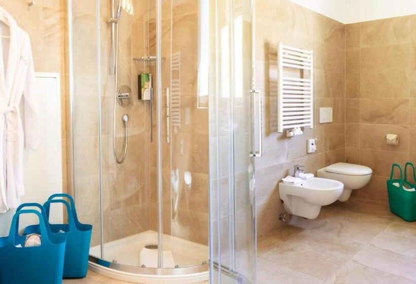 Люкс Престиж, City Hotel Merano