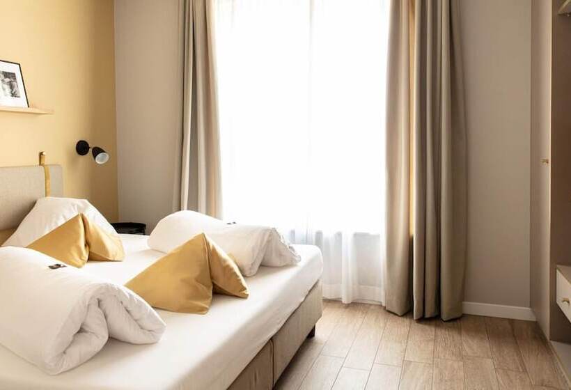 Люкс Престиж, City Hotel Merano